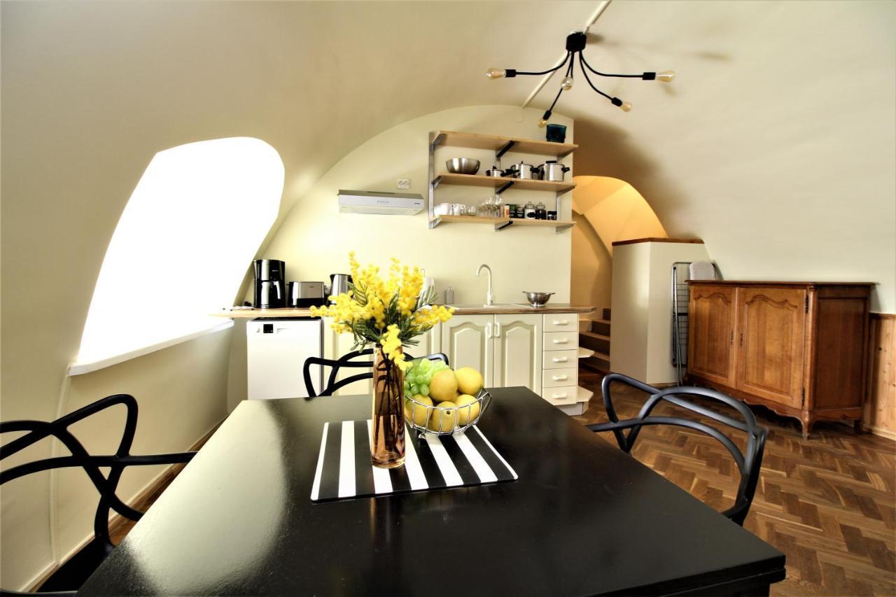 Tallinn City Apartments Kohtu Residence Екстериор снимка